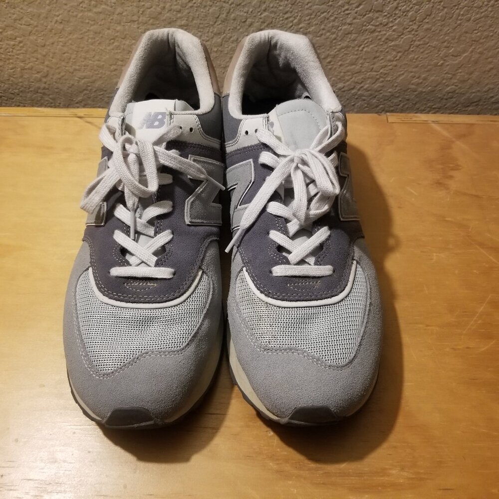 New Balance 574 (Worn /selling As Is)